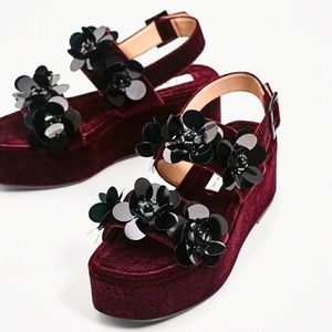 ZARA VELVET PLATFORM SANDALS WITH FLOWERS NEW WITH TAGS